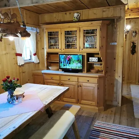 Hubertushuette بيت للعطل