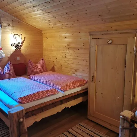 Hubertushuette Tirol بيت للعطل